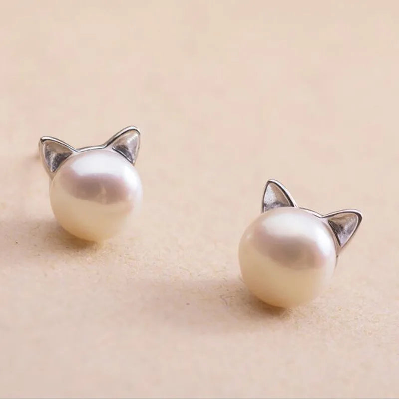 Pendientes de plata esterlina con perlas en forma de gato