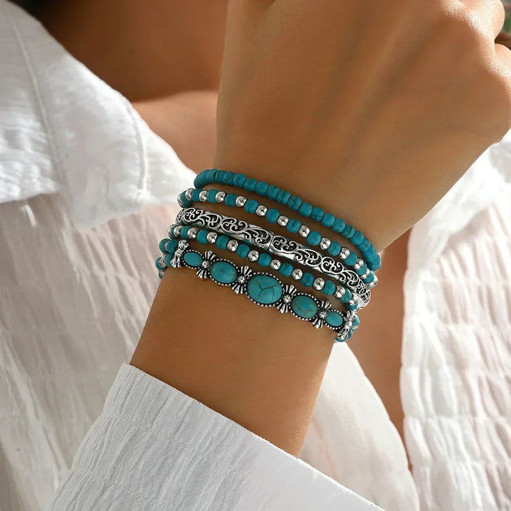 Conjunto de pulseras boho con cuentas turquesas